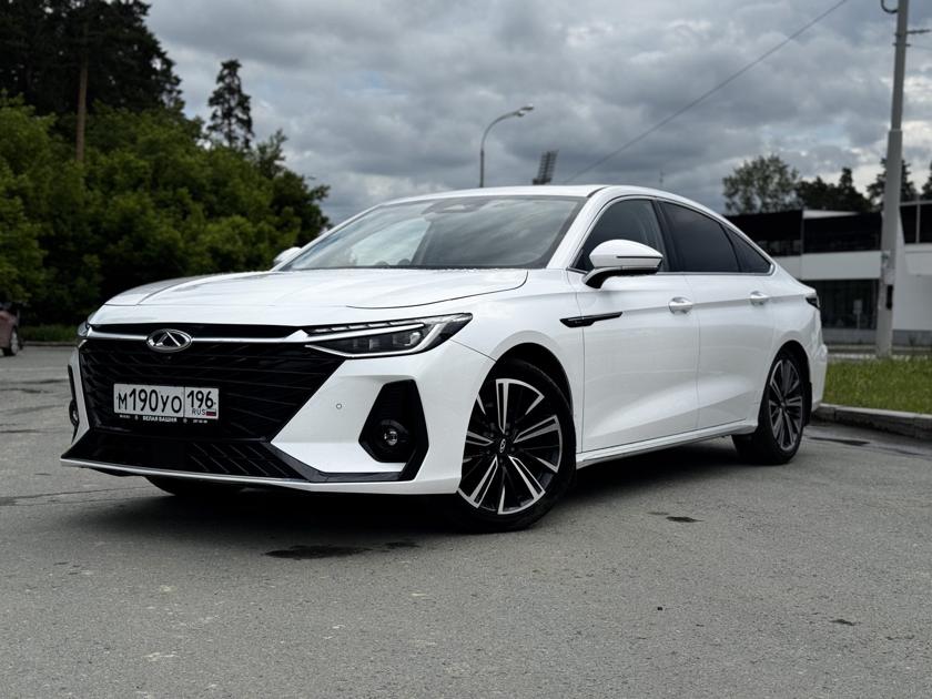 Chery Arrizo 8 1.6 TGDI Prestige
